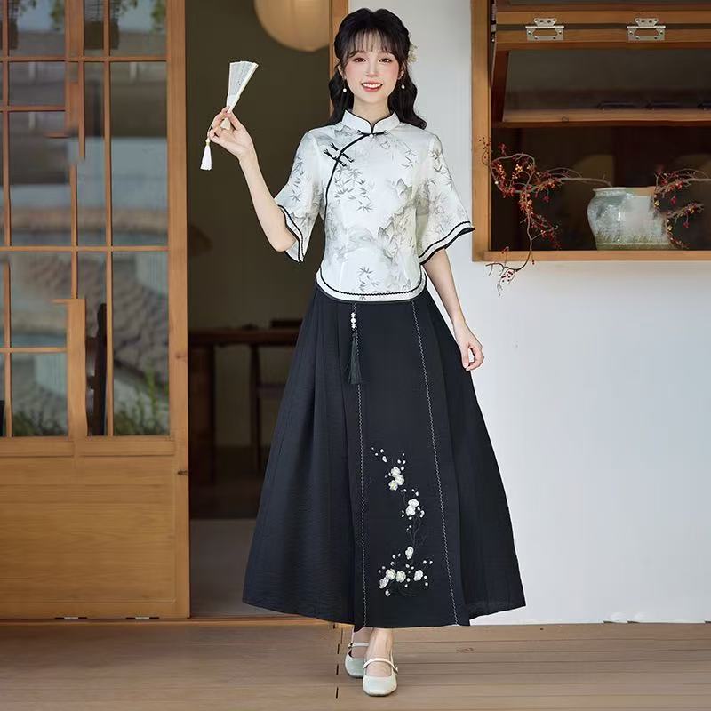 Republic of China Style New Chinese Suzhou Cheongsam, Modified Youth-style Elegant Top & Dress Set, Summer Women Wear