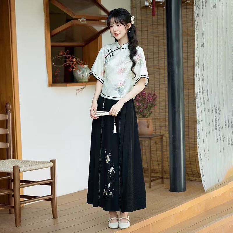 Republic of China Style New Chinese Suzhou Cheongsam, Modified Youth-style Elegant Top & Dress Set, Summer Women Wear