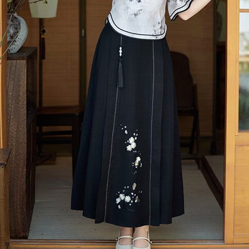 Republic of China Style New Chinese Suzhou Cheongsam, Modified Youth-style Elegant Top & Dress Set, Summer Women Wear