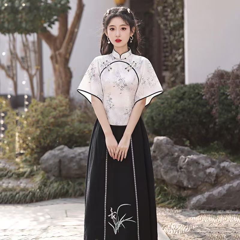 Republic of China Style New Chinese Suzhou Cheongsam, Modified Youth-style Elegant Top & Dress Set, Summer Women Wear